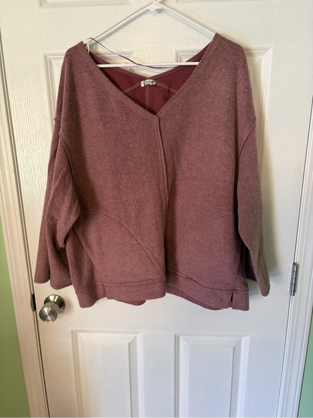 Free People V-Neck Sweater in Mauve